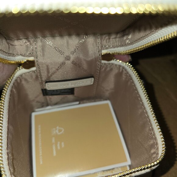 Michael Kors Mini trinket case - Picture 3 of 3